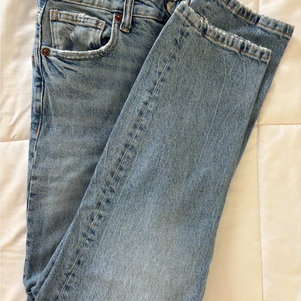 Zara High Waisted Straight Leg Mom Jeans